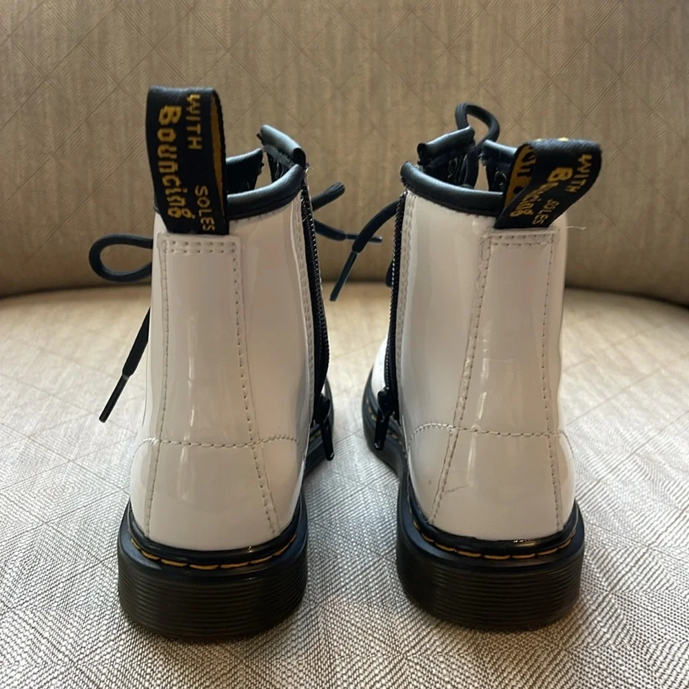 Dr. Martens boots - Picture 3 of 4